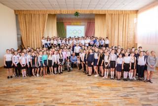 Школярам Кам`янського розповідали про переваги спорту